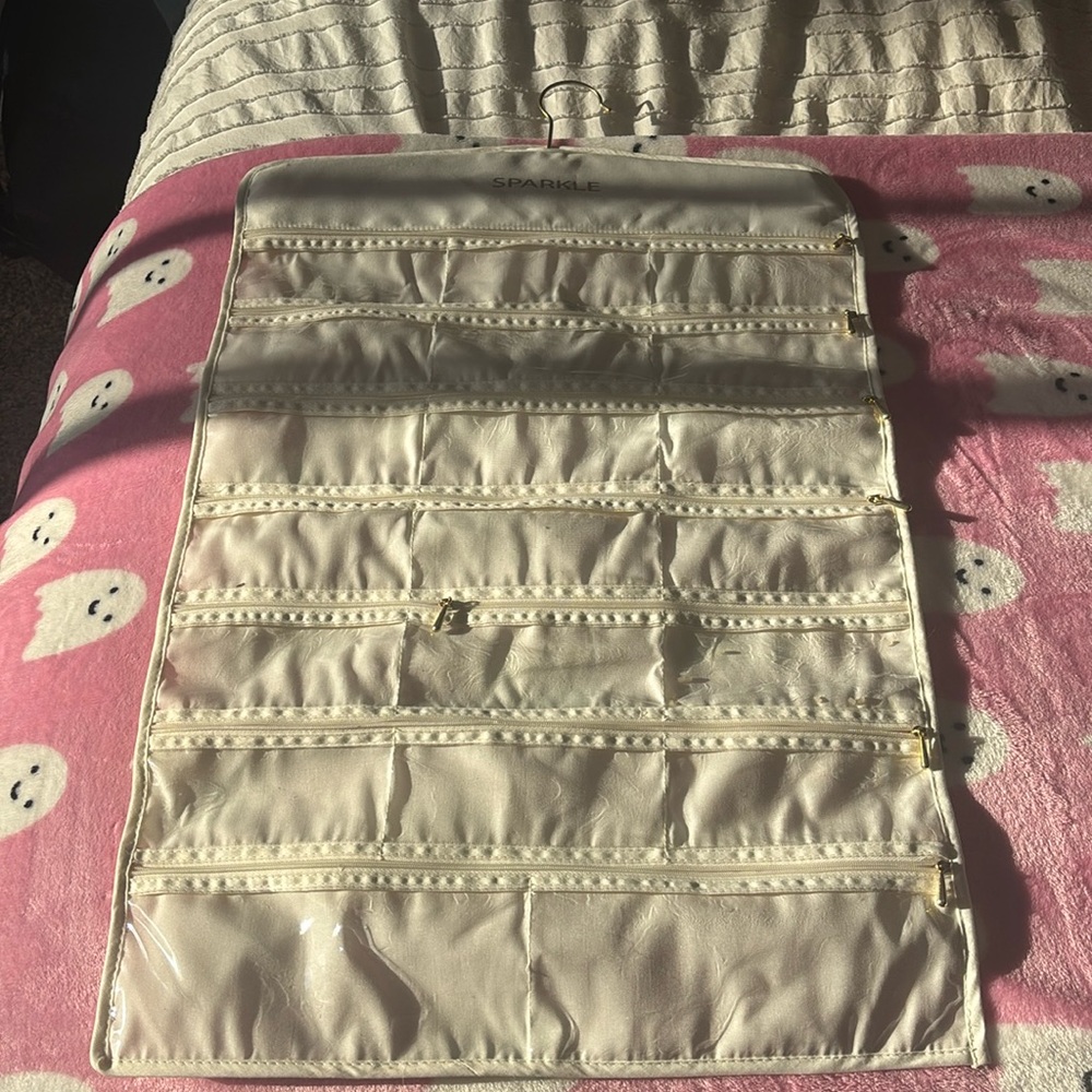 Hanging Jewelry Organizer, great for college dorm